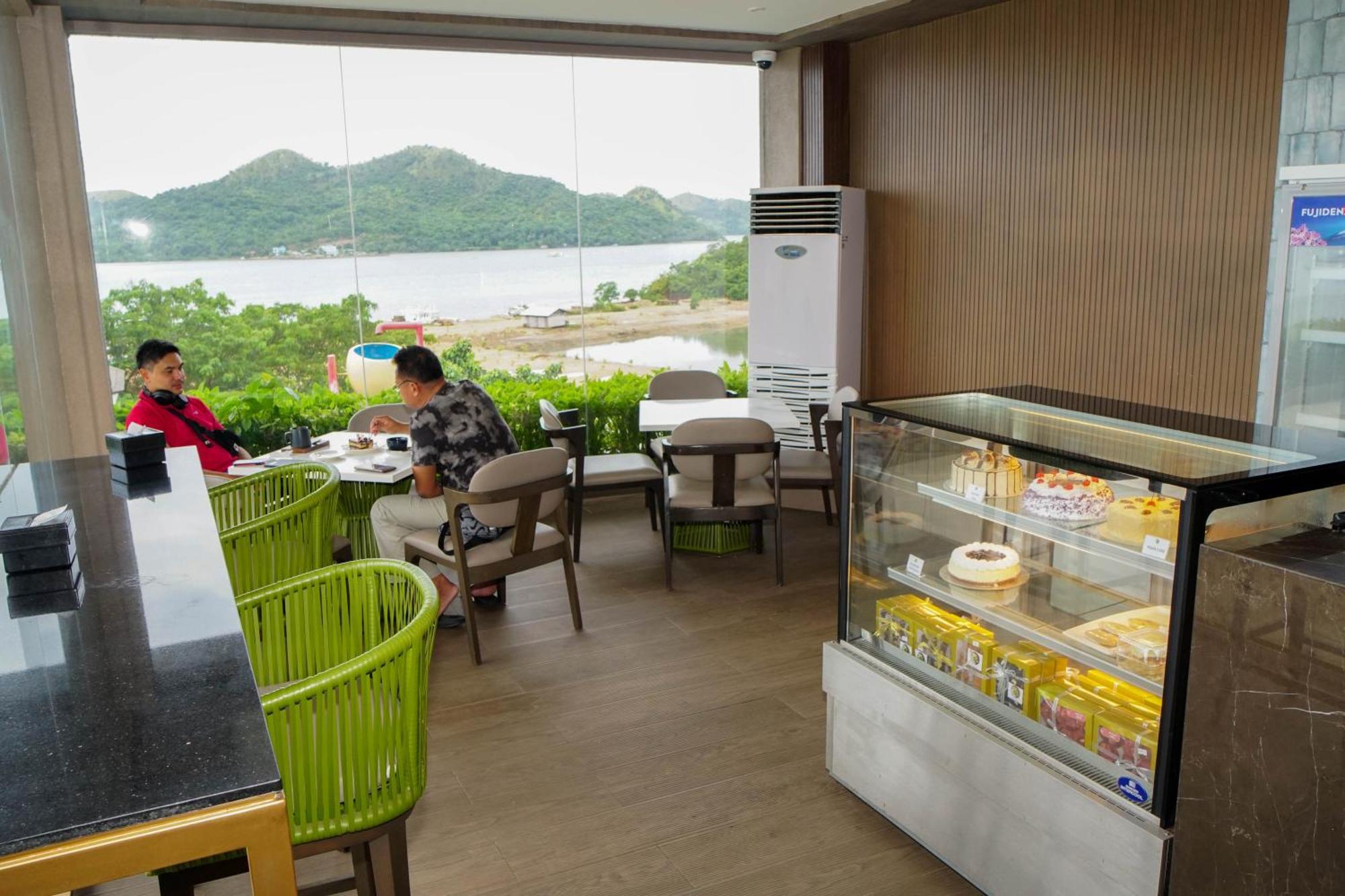 Zuri Resort Coron Exterior foto